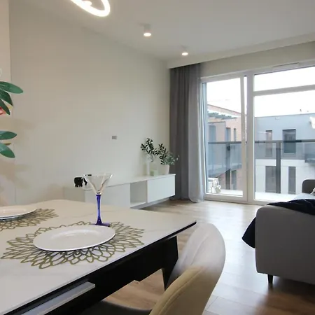 Przytulne Lesnych Skrzatow Apartment *