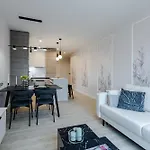 Apartment Przytulne Lesnych Skrzatow Poznan